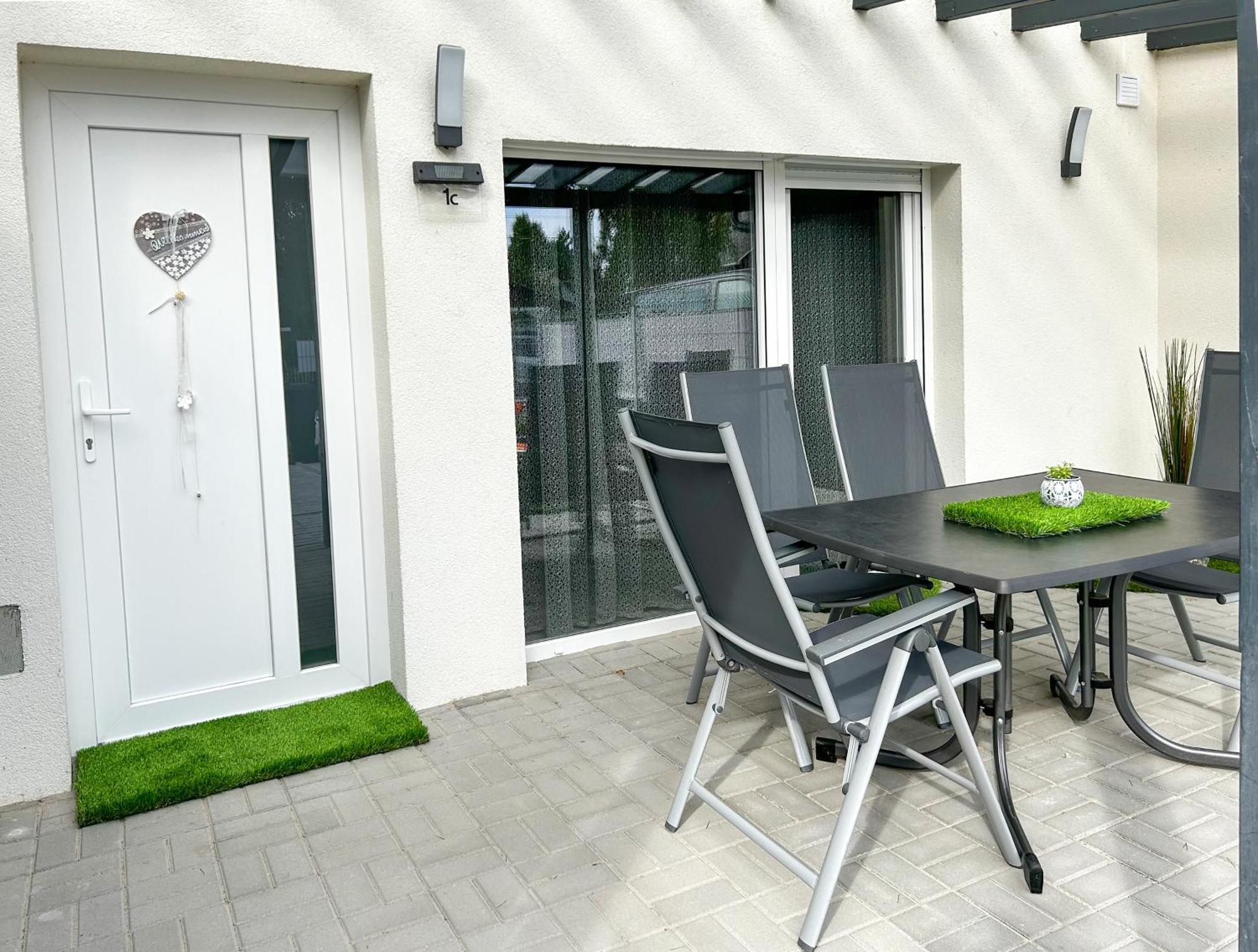 Komfort Home Bursport Bt. Haz Balatonfenyves Exterior photo